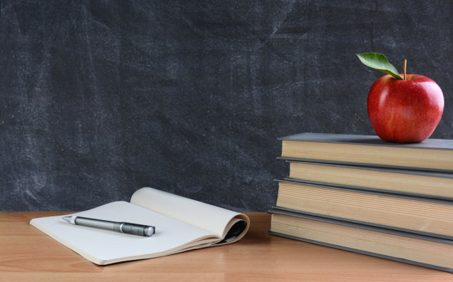 Teachers Desk