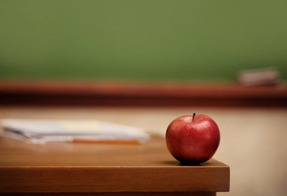 Quando o Brasil vai lembrar dos professores?