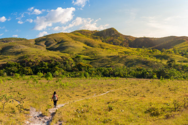 É caminhando que se descobre o caminho