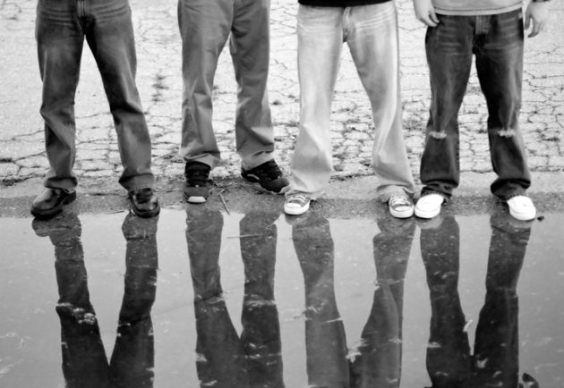 Prática dos crimes de adultos com dois ou mais adolescentes serão dois ou mais crimes de corrupção de menores?