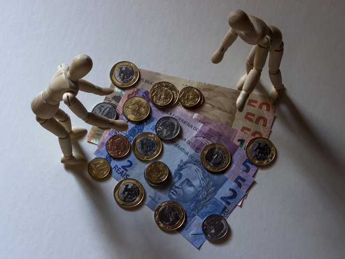 Competência da AGU para cobrança de valores devidos por servidores públicos/pensionistas falecidos a título de reposição ao erário