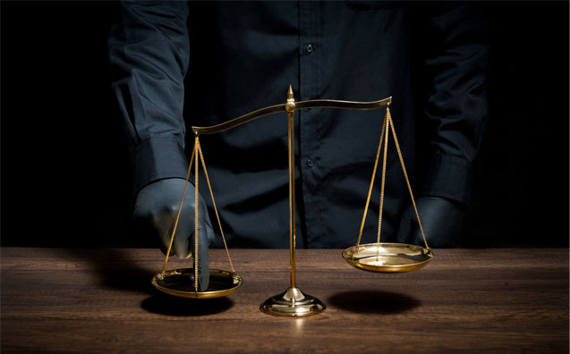 Revista Forense – Volume 430 – O processo por coalizão norte-americano e o Direito Constitucional brasileiro: reflexões sobre o uso político dos tribunais, Marco Antonio Hatem Beneton