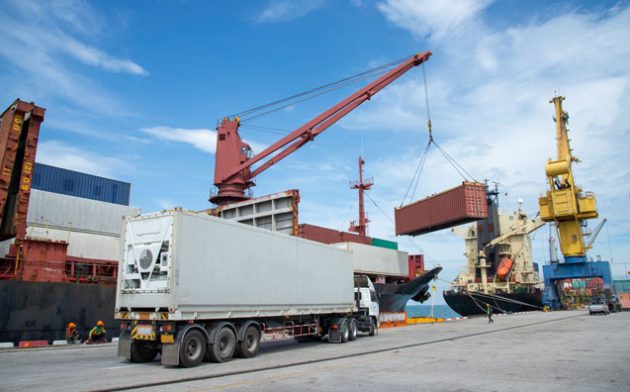 O drawback e o direito ao crédito dos tributos não-cumulativos na hipótese de inadimplemento do compromisso de exportação