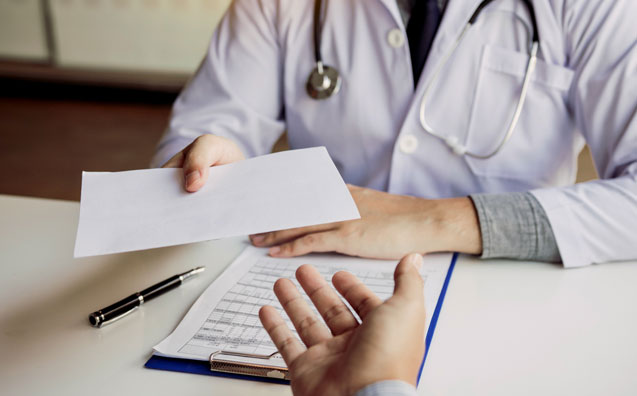 Concessão de auxílio por incapacidade temporária para o trabalho com dispensa de perícia médica