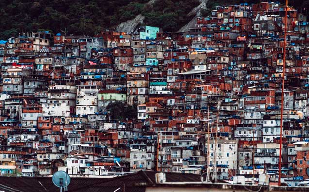Ocupação Irregular do Solo Urbano: STJ pacifica a possibilidade de Usucapião em Violação à Legislação Urbanística