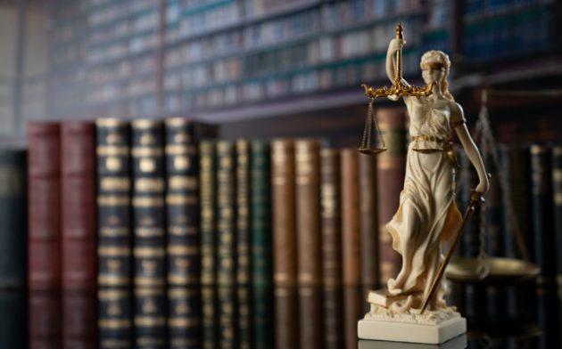 Constituinte, Constituição, leis constitucionais – Inconstitucionalidade de leis e atos