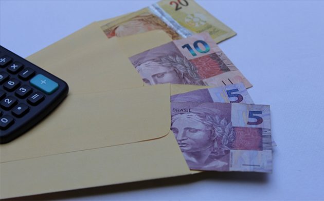 A habitação como acessório salarial