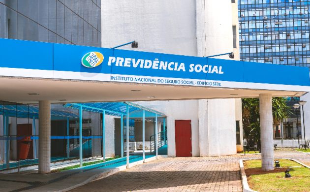 Reparação de danos em descontos ilegais praticados pelo INSS e outras questões