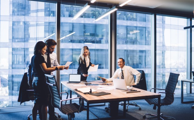 A elaboração do conceito de empresa para extensão do âmbito do direito comercial