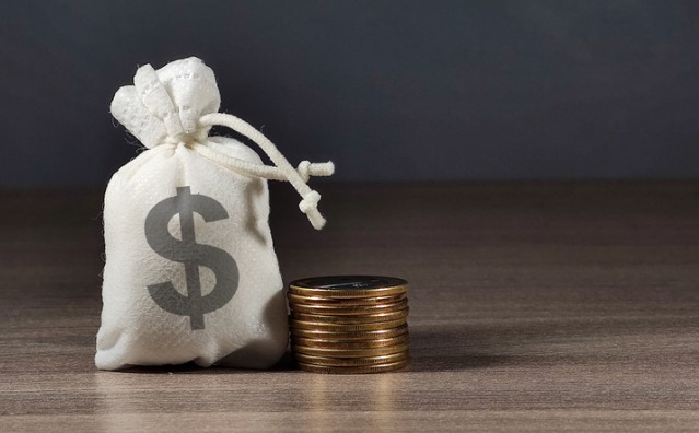 Impostos E Taxas – Competência Tributária Da União Dos Estados E Municípios – Taxa De Assistência Social – Inconstitucionalidade, de A. De Sampaio Dória