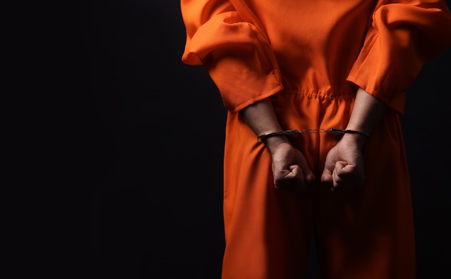 O caráter e a finalidade da pena e seus reflexos no penitenciarismo, de Valdir de Abreu