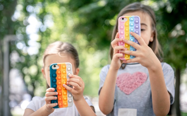 Plataformas digitais e proteção das crianças e adolescentes