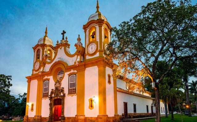 Organizações religiosas: criação, organização e administração das igrejas