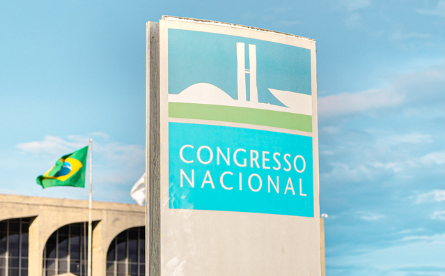 Imunidades parlamentares, de Macário Picanço
