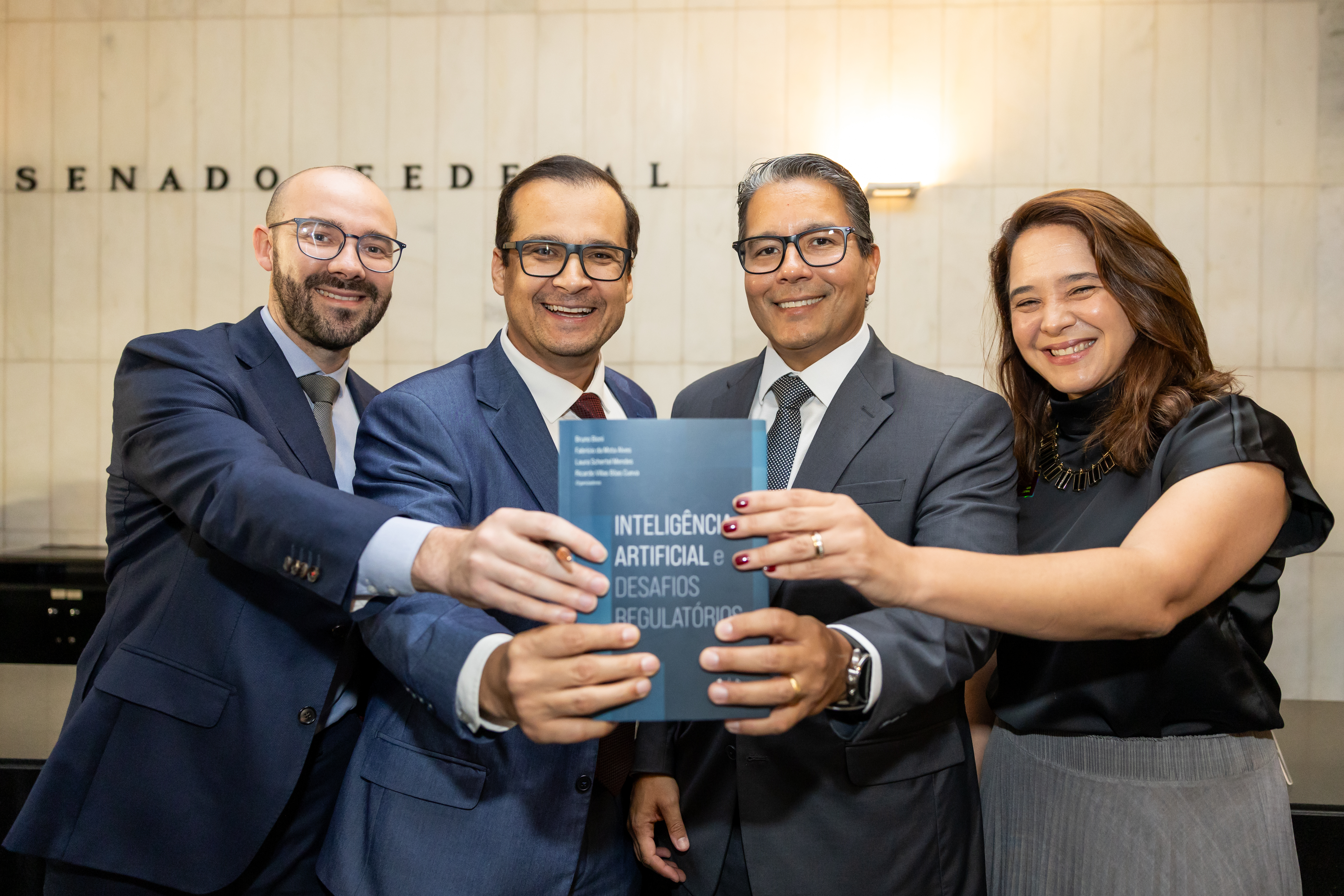 Lançamento da obra “Inteligência Artificial e Desafios Regulatórios” reúne especialistas em evento presencial no Senado