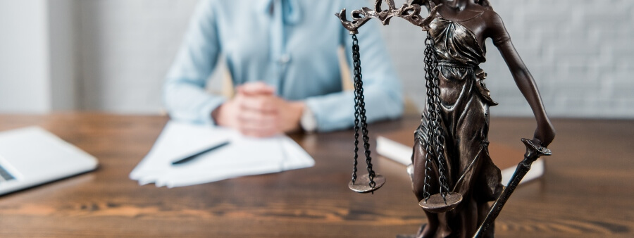 Autocomposição desde a citação? O papel dos oficiais de justiça nos litígios contratuais