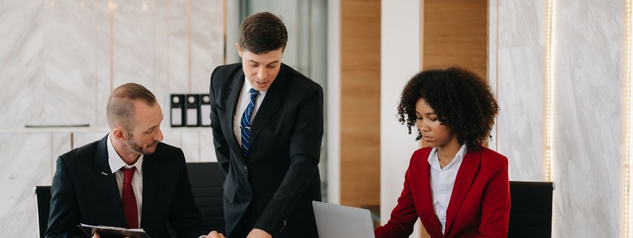 Estruturação Jurídica do Trabalho na Empresa