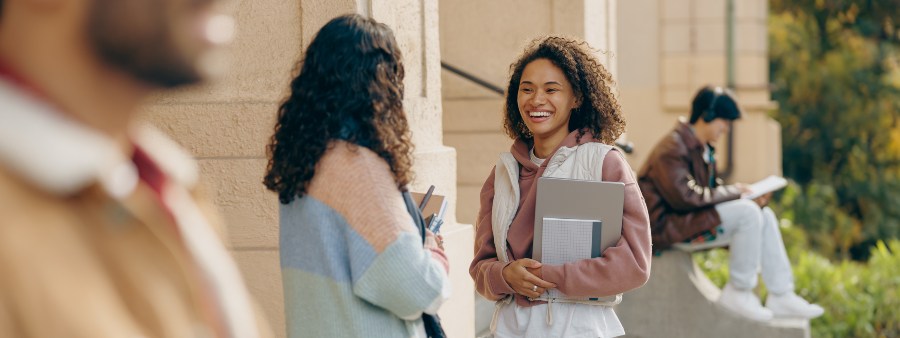 Livros para Calouros de Direito: o guia do 1º  ano de faculdade