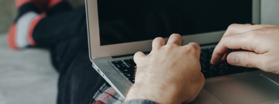Propaganda eleitoral na internet em 2026: IA, deepfakes, impulsionamento e responsabilidade das plataformas