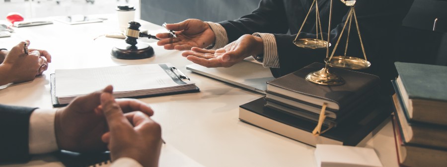 A crise da empresa, as oportunidades e os advogados